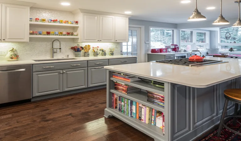 Two-tone white + gray island